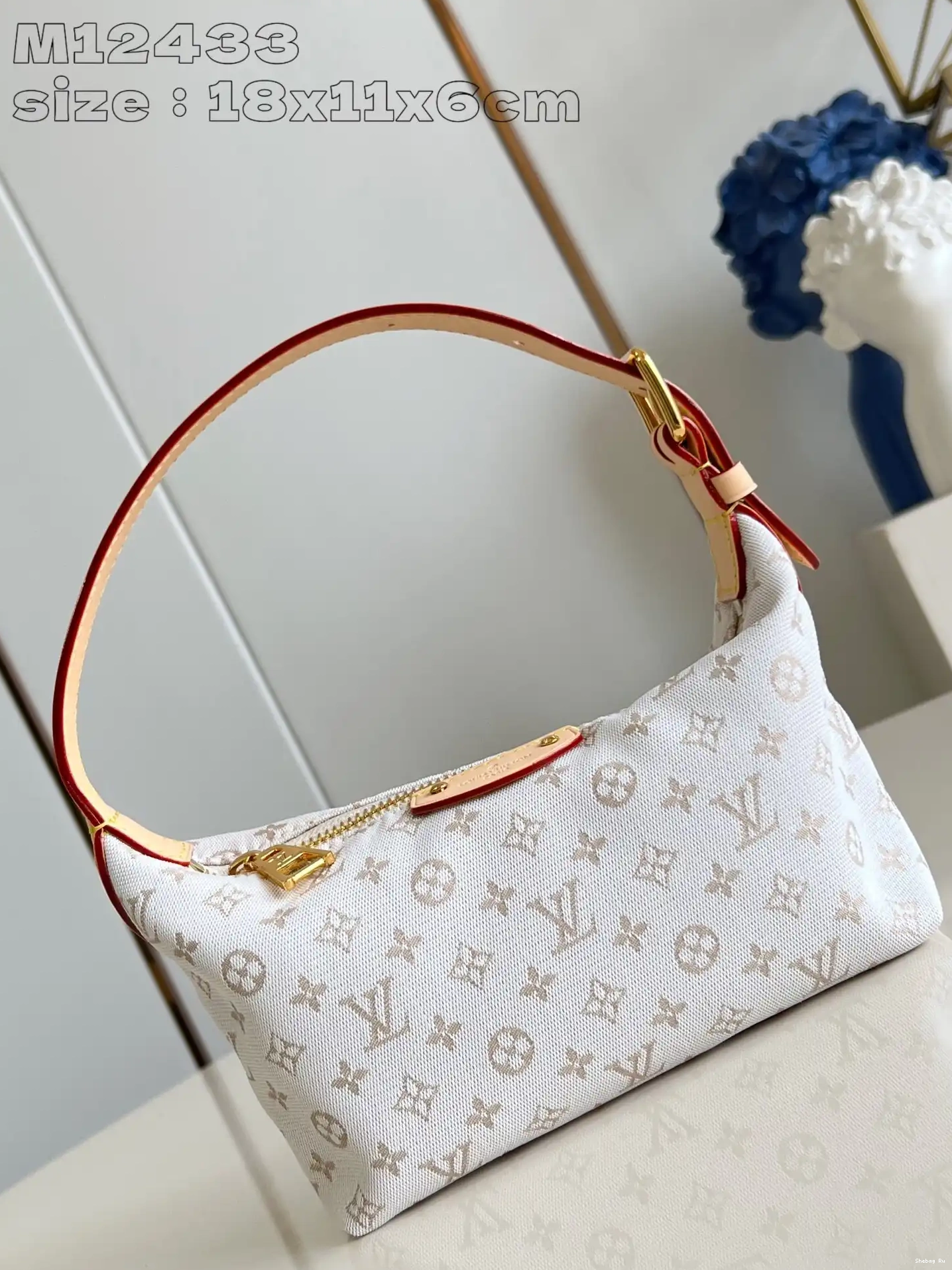 Louis Pochette Hills Vuitton 0612